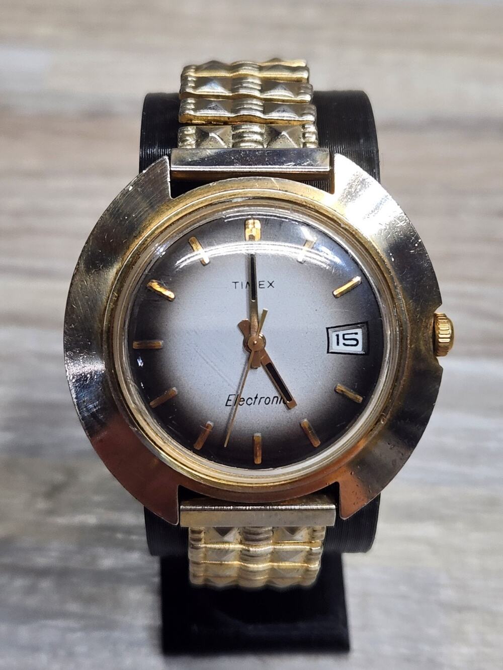 Vintage 70's Timex Electric Calibre 40 UFO Watch, Rare, Works Great!